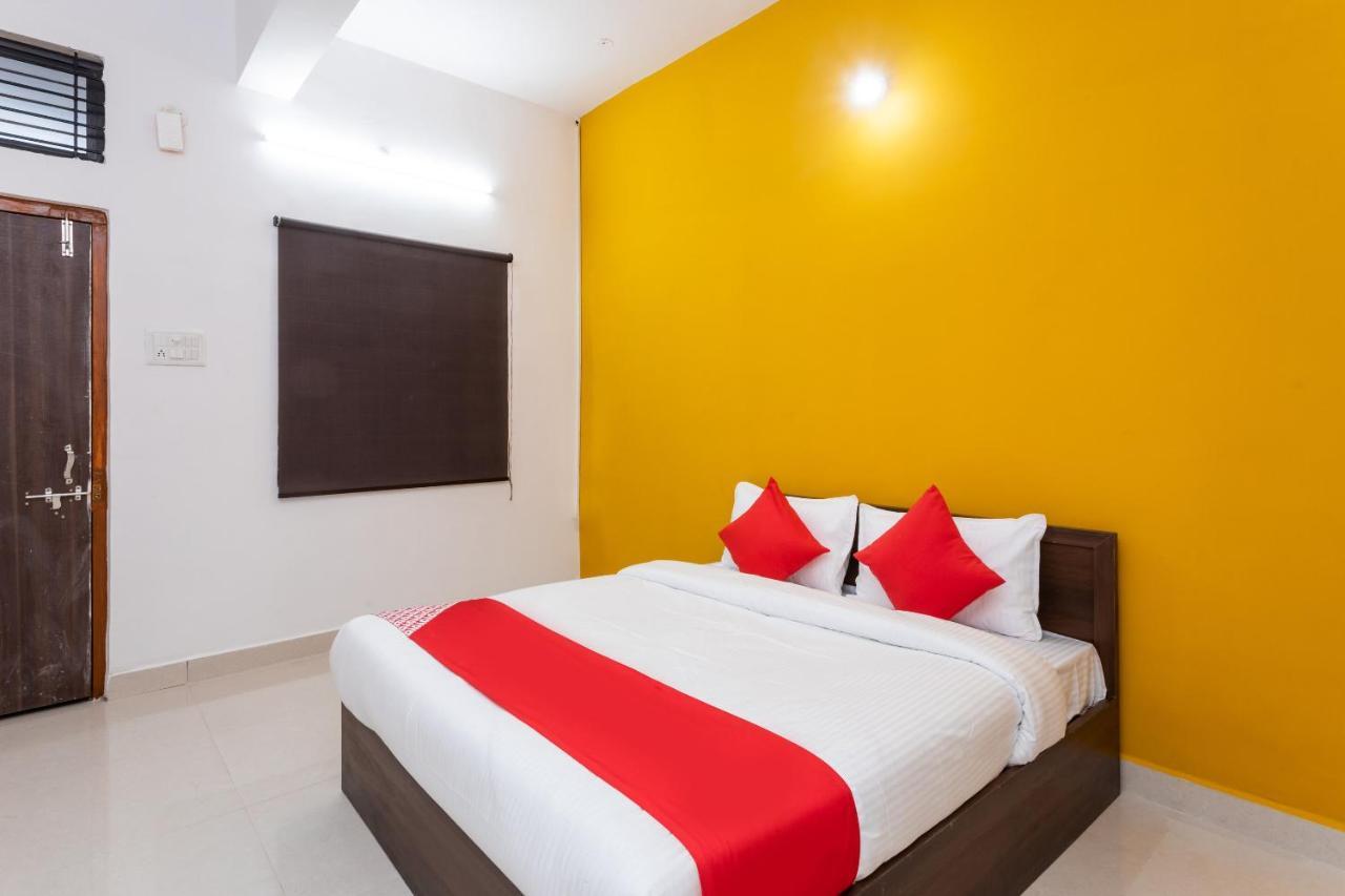 Oyo Hotel Convivial Paradise Shamsgarh Bagian luar foto