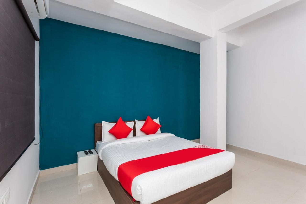 Oyo Hotel Convivial Paradise Shamsgarh Bagian luar foto