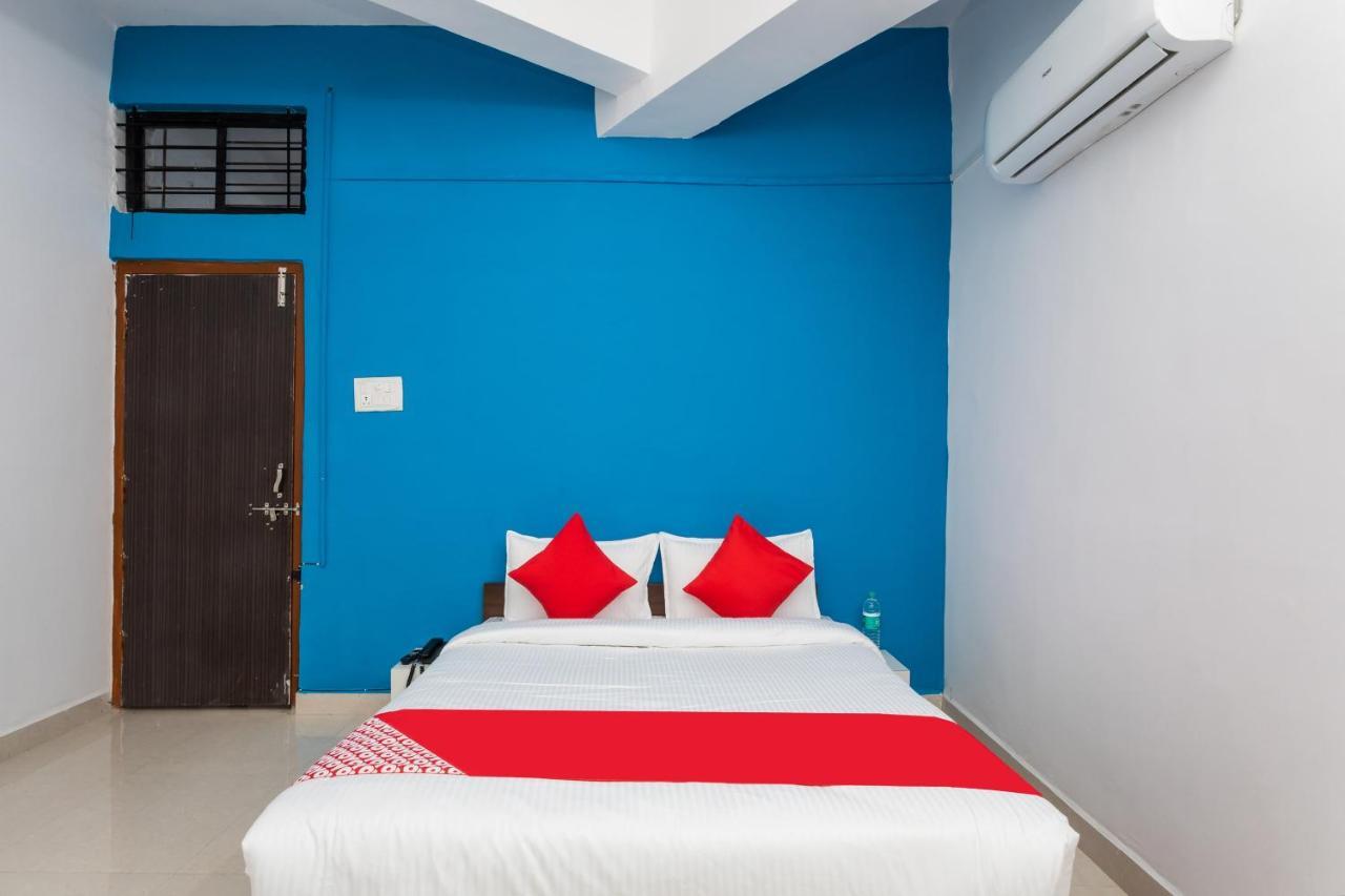 Oyo Hotel Convivial Paradise Shamsgarh Bagian luar foto