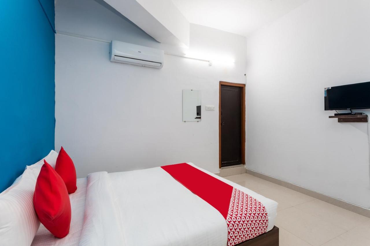 Oyo Hotel Convivial Paradise Shamsgarh Bagian luar foto