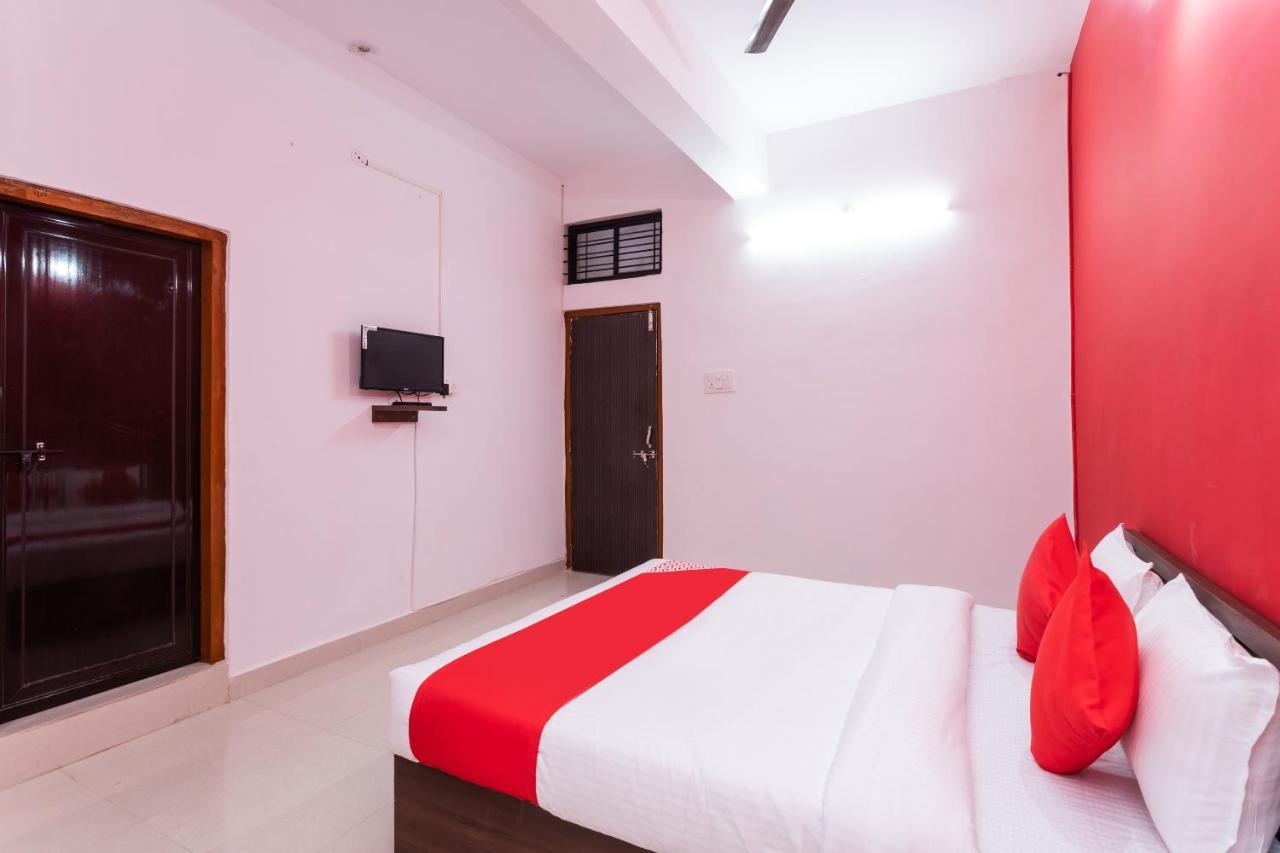 Oyo Hotel Convivial Paradise Shamsgarh Bagian luar foto