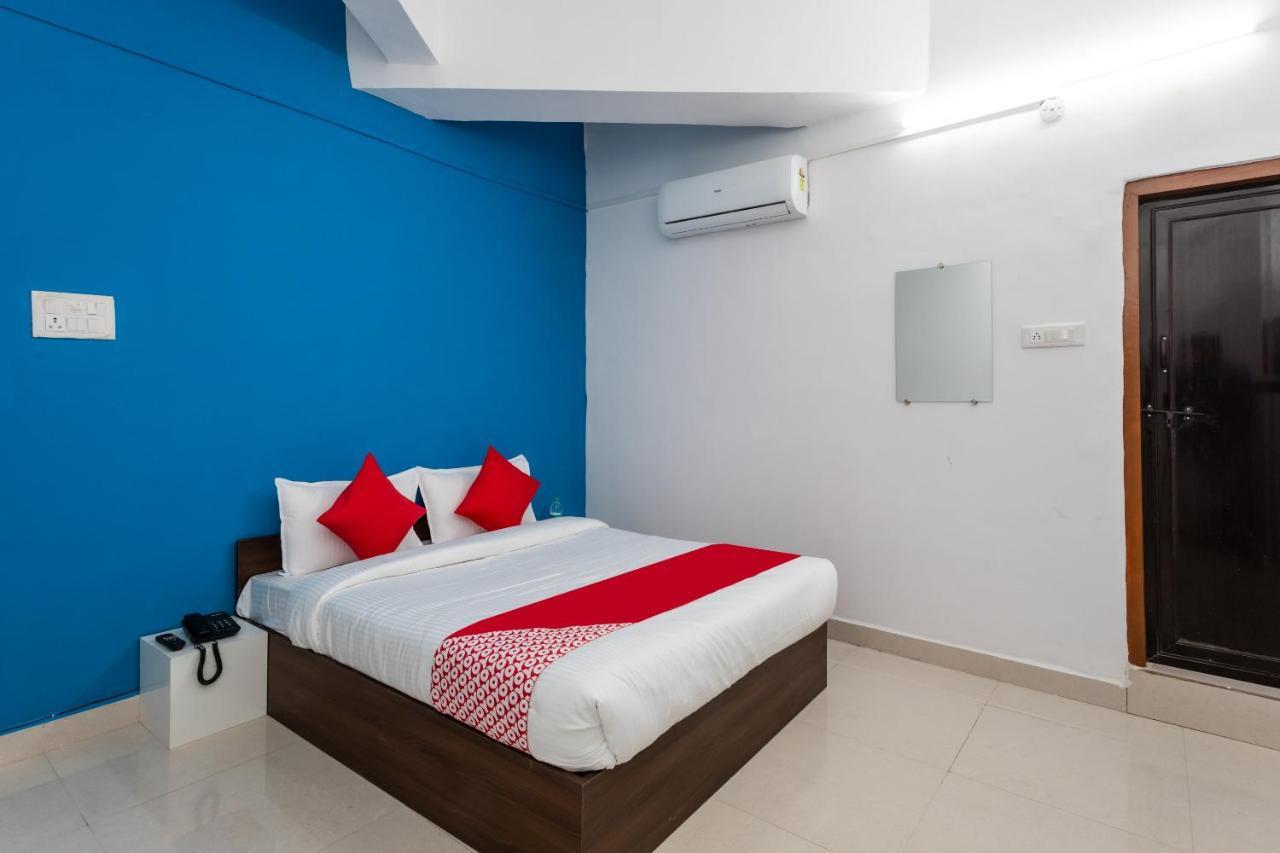 Oyo Hotel Convivial Paradise Shamsgarh Bagian luar foto