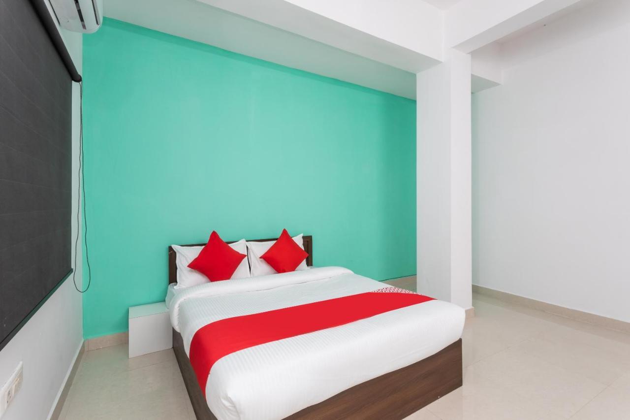 Oyo Hotel Convivial Paradise Shamsgarh Bagian luar foto